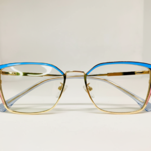Lunettes 3-en-1 Anti-lumière bleue pour femme : Photochromiques • Anti-lumière bleue • Anti-reflets & anti-éblouissement