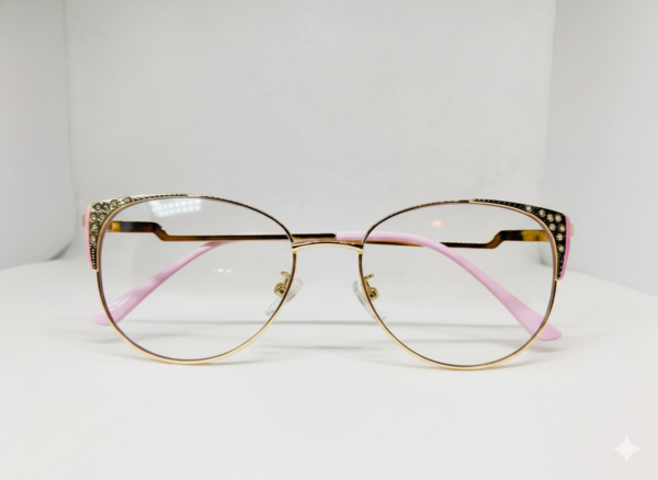 Lunettes 3-en-1 Anti-lumière bleue pour femme : Photochromiques • Anti-lumière bleue • Anti-reflets & anti-éblouissement