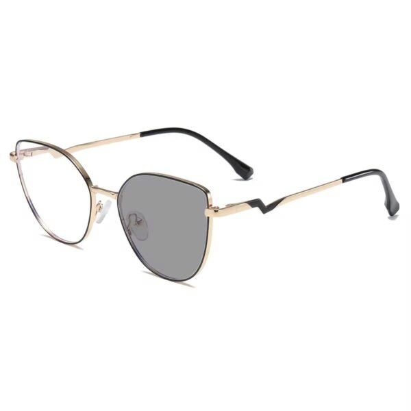 Lunettes 3-en-1 Anti-lumière bleue pour femme : Photochromiques • Anti-lumière bleue • Anti-reflets & anti-éblouissement