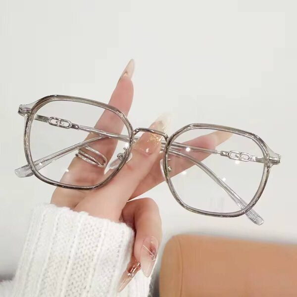 Lunettes 3-en-1 Anti-lumière bleue : Photochromiques • Anti-lumière bleue • Anti-reflets & anti-éblouissement